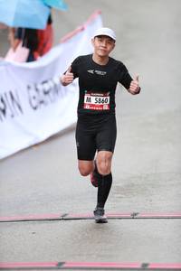 BIB: 5860
                            <button type="button" onclick="openModal(5560859)" class="btn btn-primary btn-sm float-right btn-popup" data-toggle="modal" data-target=".modal-high-quality">
                        <i class="fas fa-shopping-cart"></i> Add to Cart
                    </button>
                                            <button type="button" onclick="isThisMe(5560859, true)" class="btn btn-success btn-sm float-right btn-popup btn-isme hidden" data-toggle="tooltip" data-placement="bottom" title="นี่คือรูปของคุณใช่ไหม คลิกที่นี่เพื่อเอาเข้าอัลบั้ม">
                        <i class="fas fa-plus"></i> Add to album
                    </button>
                    <button type="button" onclick="isThisMe(5560859, false)" class="btn btn-warning btn-sm float-right btn-popup btn-isnotme hidden">
                        <i class="fas fa-ban"></i> Remove from album
                    </button>