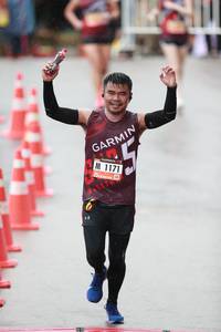 BIB: 1171
                            <button type="button" onclick="openModal(5553755)" class="btn btn-primary btn-sm float-right btn-popup" data-toggle="modal" data-target=".modal-high-quality">
                        <i class="fas fa-shopping-cart"></i> Add to Cart
                    </button>
                                            <button type="button" onclick="isThisMe(5553755, true)" class="btn btn-success btn-sm float-right btn-popup btn-isme hidden" data-toggle="tooltip" data-placement="bottom" title="นี่คือรูปของคุณใช่ไหม คลิกที่นี่เพื่อเอาเข้าอัลบั้ม">
                        <i class="fas fa-plus"></i> Add to album
                    </button>
                    <button type="button" onclick="isThisMe(5553755, false)" class="btn btn-warning btn-sm float-right btn-popup btn-isnotme hidden">
                        <i class="fas fa-ban"></i> Remove from album
                    </button>