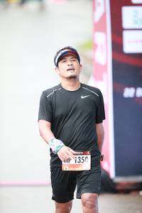 BIB: 1350, 
                            <button type="button" onclick="openModal(5557693)" class="btn btn-primary btn-sm float-right btn-popup" data-toggle="modal" data-target=".modal-high-quality">
                        <i class="fas fa-shopping-cart"></i> Add to Cart
                    </button>
                                            <button type="button" onclick="isThisMe(5557693, true)" class="btn btn-success btn-sm float-right btn-popup btn-isme hidden" data-toggle="tooltip" data-placement="bottom" title="นี่คือรูปของคุณใช่ไหม คลิกที่นี่เพื่อเอาเข้าอัลบั้ม">
                        <i class="fas fa-plus"></i> Add to album
                    </button>
                    <button type="button" onclick="isThisMe(5557693, false)" class="btn btn-warning btn-sm float-right btn-popup btn-isnotme hidden">
                        <i class="fas fa-ban"></i> Remove from album
                    </button>