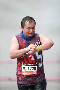 BIB: 1728, 
                            <button type="button" onclick="openModal(5535987)" class="btn btn-primary btn-sm float-right btn-popup" data-toggle="modal" data-target=".modal-high-quality">
                        <i class="fas fa-shopping-cart"></i> Add to Cart
                    </button>
                                            <button type="button" onclick="isThisMe(5535987, true)" class="btn btn-success btn-sm float-right btn-popup btn-isme hidden" data-toggle="tooltip" data-placement="bottom" title="นี่คือรูปของคุณใช่ไหม คลิกที่นี่เพื่อเอาเข้าอัลบั้ม">
                        <i class="fas fa-plus"></i> Add to album
                    </button>
                    <button type="button" onclick="isThisMe(5535987, false)" class="btn btn-warning btn-sm float-right btn-popup btn-isnotme hidden">
                        <i class="fas fa-ban"></i> Remove from album
                    </button>