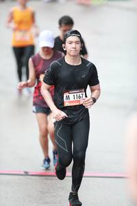 BIB: 1167
                            <button type="button" onclick="openModal(5552840)" class="btn btn-primary btn-sm float-right btn-popup" data-toggle="modal" data-target=".modal-high-quality">
                        <i class="fas fa-shopping-cart"></i> Add to Cart
                    </button>
                                            <button type="button" onclick="isThisMe(5552840, true)" class="btn btn-success btn-sm float-right btn-popup btn-isme hidden" data-toggle="tooltip" data-placement="bottom" title="นี่คือรูปของคุณใช่ไหม คลิกที่นี่เพื่อเอาเข้าอัลบั้ม">
                        <i class="fas fa-plus"></i> Add to album
                    </button>
                    <button type="button" onclick="isThisMe(5552840, false)" class="btn btn-warning btn-sm float-right btn-popup btn-isnotme hidden">
                        <i class="fas fa-ban"></i> Remove from album
                    </button>