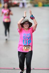 BIB: 3192
                            <button type="button" onclick="openModal(5555683)" class="btn btn-primary btn-sm float-right btn-popup" data-toggle="modal" data-target=".modal-high-quality">
                        <i class="fas fa-shopping-cart"></i> Add to Cart
                    </button>
                                            <button type="button" onclick="isThisMe(5555683, true)" class="btn btn-success btn-sm float-right btn-popup btn-isme hidden" data-toggle="tooltip" data-placement="bottom" title="นี่คือรูปของคุณใช่ไหม คลิกที่นี่เพื่อเอาเข้าอัลบั้ม">
                        <i class="fas fa-plus"></i> Add to album
                    </button>
                    <button type="button" onclick="isThisMe(5555683, false)" class="btn btn-warning btn-sm float-right btn-popup btn-isnotme hidden">
                        <i class="fas fa-ban"></i> Remove from album
                    </button>