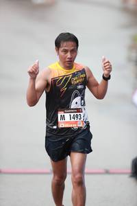 BIB: 1493
                            <button type="button" onclick="openModal(5551759)" class="btn btn-primary btn-sm float-right btn-popup" data-toggle="modal" data-target=".modal-high-quality">
                        <i class="fas fa-shopping-cart"></i> Add to Cart
                    </button>
                                            <button type="button" onclick="isThisMe(5551759, true)" class="btn btn-success btn-sm float-right btn-popup btn-isme hidden" data-toggle="tooltip" data-placement="bottom" title="นี่คือรูปของคุณใช่ไหม คลิกที่นี่เพื่อเอาเข้าอัลบั้ม">
                        <i class="fas fa-plus"></i> Add to album
                    </button>
                    <button type="button" onclick="isThisMe(5551759, false)" class="btn btn-warning btn-sm float-right btn-popup btn-isnotme hidden">
                        <i class="fas fa-ban"></i> Remove from album
                    </button>