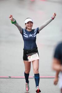 BIB: 3339
                            <button type="button" onclick="openModal(5553810)" class="btn btn-primary btn-sm float-right btn-popup" data-toggle="modal" data-target=".modal-high-quality">
                        <i class="fas fa-shopping-cart"></i> Add to Cart
                    </button>
                                            <button type="button" onclick="isThisMe(5553810, true)" class="btn btn-success btn-sm float-right btn-popup btn-isme hidden" data-toggle="tooltip" data-placement="bottom" title="นี่คือรูปของคุณใช่ไหม คลิกที่นี่เพื่อเอาเข้าอัลบั้ม">
                        <i class="fas fa-plus"></i> Add to album
                    </button>
                    <button type="button" onclick="isThisMe(5553810, false)" class="btn btn-warning btn-sm float-right btn-popup btn-isnotme hidden">
                        <i class="fas fa-ban"></i> Remove from album
                    </button>