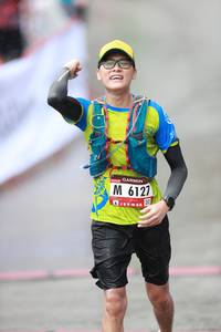 BIB: 6127
                            <button type="button" onclick="openModal(5549128)" class="btn btn-primary btn-sm float-right btn-popup" data-toggle="modal" data-target=".modal-high-quality">
                        <i class="fas fa-shopping-cart"></i> Add to Cart
                    </button>
                                            <button type="button" onclick="isThisMe(5549128, true)" class="btn btn-success btn-sm float-right btn-popup btn-isme hidden" data-toggle="tooltip" data-placement="bottom" title="นี่คือรูปของคุณใช่ไหม คลิกที่นี่เพื่อเอาเข้าอัลบั้ม">
                        <i class="fas fa-plus"></i> Add to album
                    </button>
                    <button type="button" onclick="isThisMe(5549128, false)" class="btn btn-warning btn-sm float-right btn-popup btn-isnotme hidden">
                        <i class="fas fa-ban"></i> Remove from album
                    </button>