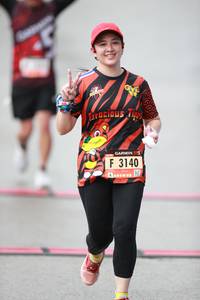 BIB: 3140
                            <button type="button" onclick="openModal(5560777)" class="btn btn-primary btn-sm float-right btn-popup" data-toggle="modal" data-target=".modal-high-quality">
                        <i class="fas fa-shopping-cart"></i> Add to Cart
                    </button>
                                            <button type="button" onclick="isThisMe(5560777, true)" class="btn btn-success btn-sm float-right btn-popup btn-isme hidden" data-toggle="tooltip" data-placement="bottom" title="นี่คือรูปของคุณใช่ไหม คลิกที่นี่เพื่อเอาเข้าอัลบั้ม">
                        <i class="fas fa-plus"></i> Add to album
                    </button>
                    <button type="button" onclick="isThisMe(5560777, false)" class="btn btn-warning btn-sm float-right btn-popup btn-isnotme hidden">
                        <i class="fas fa-ban"></i> Remove from album
                    </button>