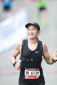 BIB: 6129
                            <button type="button" onclick="openModal(5560242)" class="btn btn-primary btn-sm float-right btn-popup" data-toggle="modal" data-target=".modal-high-quality">
                        <i class="fas fa-shopping-cart"></i> Add to Cart
                    </button>
                                            <button type="button" onclick="isThisMe(5560242, true)" class="btn btn-success btn-sm float-right btn-popup btn-isme hidden" data-toggle="tooltip" data-placement="bottom" title="นี่คือรูปของคุณใช่ไหม คลิกที่นี่เพื่อเอาเข้าอัลบั้ม">
                        <i class="fas fa-plus"></i> Add to album
                    </button>
                    <button type="button" onclick="isThisMe(5560242, false)" class="btn btn-warning btn-sm float-right btn-popup btn-isnotme hidden">
                        <i class="fas fa-ban"></i> Remove from album
                    </button>