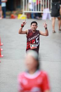 BIB: 1472
                            <button type="button" onclick="openModal(5560332)" class="btn btn-primary btn-sm float-right btn-popup" data-toggle="modal" data-target=".modal-high-quality">
                        <i class="fas fa-shopping-cart"></i> Add to Cart
                    </button>
                                            <button type="button" onclick="isThisMe(5560332, true)" class="btn btn-success btn-sm float-right btn-popup btn-isme hidden" data-toggle="tooltip" data-placement="bottom" title="นี่คือรูปของคุณใช่ไหม คลิกที่นี่เพื่อเอาเข้าอัลบั้ม">
                        <i class="fas fa-plus"></i> Add to album
                    </button>
                    <button type="button" onclick="isThisMe(5560332, false)" class="btn btn-warning btn-sm float-right btn-popup btn-isnotme hidden">
                        <i class="fas fa-ban"></i> Remove from album
                    </button>