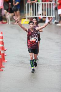 BIB: 1389
                            <button type="button" onclick="openModal(5548824)" class="btn btn-primary btn-sm float-right btn-popup" data-toggle="modal" data-target=".modal-high-quality">
                        <i class="fas fa-shopping-cart"></i> Add to Cart
                    </button>
                                            <button type="button" onclick="isThisMe(5548824, true)" class="btn btn-success btn-sm float-right btn-popup btn-isme hidden" data-toggle="tooltip" data-placement="bottom" title="นี่คือรูปของคุณใช่ไหม คลิกที่นี่เพื่อเอาเข้าอัลบั้ม">
                        <i class="fas fa-plus"></i> Add to album
                    </button>
                    <button type="button" onclick="isThisMe(5548824, false)" class="btn btn-warning btn-sm float-right btn-popup btn-isnotme hidden">
                        <i class="fas fa-ban"></i> Remove from album
                    </button>