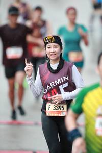 BIB: 3395
                            <button type="button" onclick="openModal(5554048)" class="btn btn-primary btn-sm float-right btn-popup" data-toggle="modal" data-target=".modal-high-quality">
                        <i class="fas fa-shopping-cart"></i> Add to Cart
                    </button>
                                            <button type="button" onclick="isThisMe(5554048, true)" class="btn btn-success btn-sm float-right btn-popup btn-isme hidden" data-toggle="tooltip" data-placement="bottom" title="นี่คือรูปของคุณใช่ไหม คลิกที่นี่เพื่อเอาเข้าอัลบั้ม">
                        <i class="fas fa-plus"></i> Add to album
                    </button>
                    <button type="button" onclick="isThisMe(5554048, false)" class="btn btn-warning btn-sm float-right btn-popup btn-isnotme hidden">
                        <i class="fas fa-ban"></i> Remove from album
                    </button>