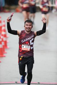 BIB: 1171
                            <button type="button" onclick="openModal(5553751)" class="btn btn-primary btn-sm float-right btn-popup" data-toggle="modal" data-target=".modal-high-quality">
                        <i class="fas fa-shopping-cart"></i> Add to Cart
                    </button>
                                            <button type="button" onclick="isThisMe(5553751, true)" class="btn btn-success btn-sm float-right btn-popup btn-isme hidden" data-toggle="tooltip" data-placement="bottom" title="นี่คือรูปของคุณใช่ไหม คลิกที่นี่เพื่อเอาเข้าอัลบั้ม">
                        <i class="fas fa-plus"></i> Add to album
                    </button>
                    <button type="button" onclick="isThisMe(5553751, false)" class="btn btn-warning btn-sm float-right btn-popup btn-isnotme hidden">
                        <i class="fas fa-ban"></i> Remove from album
                    </button>