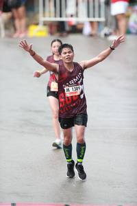 BIB: 1389
                            <button type="button" onclick="openModal(5548825)" class="btn btn-primary btn-sm float-right btn-popup" data-toggle="modal" data-target=".modal-high-quality">
                        <i class="fas fa-shopping-cart"></i> Add to Cart
                    </button>
                                            <button type="button" onclick="isThisMe(5548825, true)" class="btn btn-success btn-sm float-right btn-popup btn-isme hidden" data-toggle="tooltip" data-placement="bottom" title="นี่คือรูปของคุณใช่ไหม คลิกที่นี่เพื่อเอาเข้าอัลบั้ม">
                        <i class="fas fa-plus"></i> Add to album
                    </button>
                    <button type="button" onclick="isThisMe(5548825, false)" class="btn btn-warning btn-sm float-right btn-popup btn-isnotme hidden">
                        <i class="fas fa-ban"></i> Remove from album
                    </button>