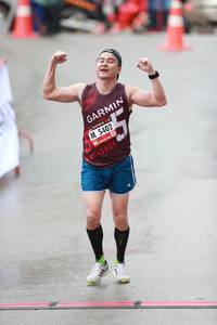 BIB: 5402
                            <button type="button" onclick="openModal(5559191)" class="btn btn-primary btn-sm float-right btn-popup" data-toggle="modal" data-target=".modal-high-quality">
                        <i class="fas fa-shopping-cart"></i> Add to Cart
                    </button>
                                            <button type="button" onclick="isThisMe(5559191, true)" class="btn btn-success btn-sm float-right btn-popup btn-isme hidden" data-toggle="tooltip" data-placement="bottom" title="นี่คือรูปของคุณใช่ไหม คลิกที่นี่เพื่อเอาเข้าอัลบั้ม">
                        <i class="fas fa-plus"></i> Add to album
                    </button>
                    <button type="button" onclick="isThisMe(5559191, false)" class="btn btn-warning btn-sm float-right btn-popup btn-isnotme hidden">
                        <i class="fas fa-ban"></i> Remove from album
                    </button>