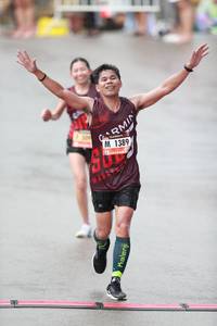 BIB: 1389
                            <button type="button" onclick="openModal(5548817)" class="btn btn-primary btn-sm float-right btn-popup" data-toggle="modal" data-target=".modal-high-quality">
                        <i class="fas fa-shopping-cart"></i> Add to Cart
                    </button>
                                            <button type="button" onclick="isThisMe(5548817, true)" class="btn btn-success btn-sm float-right btn-popup btn-isme hidden" data-toggle="tooltip" data-placement="bottom" title="นี่คือรูปของคุณใช่ไหม คลิกที่นี่เพื่อเอาเข้าอัลบั้ม">
                        <i class="fas fa-plus"></i> Add to album
                    </button>
                    <button type="button" onclick="isThisMe(5548817, false)" class="btn btn-warning btn-sm float-right btn-popup btn-isnotme hidden">
                        <i class="fas fa-ban"></i> Remove from album
                    </button>