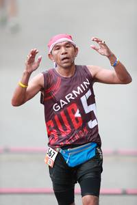 BIB: 567
                            <button type="button" onclick="openModal(5534549)" class="btn btn-primary btn-sm float-right btn-popup" data-toggle="modal" data-target=".modal-high-quality">
                        <i class="fas fa-shopping-cart"></i> Add to Cart
                    </button>
                                            <button type="button" onclick="isThisMe(5534549, true)" class="btn btn-success btn-sm float-right btn-popup btn-isme hidden" data-toggle="tooltip" data-placement="bottom" title="นี่คือรูปของคุณใช่ไหม คลิกที่นี่เพื่อเอาเข้าอัลบั้ม">
                        <i class="fas fa-plus"></i> Add to album
                    </button>
                    <button type="button" onclick="isThisMe(5534549, false)" class="btn btn-warning btn-sm float-right btn-popup btn-isnotme hidden">
                        <i class="fas fa-ban"></i> Remove from album
                    </button>