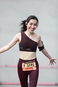 BIB: 3195
                            <button type="button" onclick="openModal(5554453)" class="btn btn-primary btn-sm float-right btn-popup" data-toggle="modal" data-target=".modal-high-quality">
                        <i class="fas fa-shopping-cart"></i> Add to Cart
                    </button>
                                            <button type="button" onclick="isThisMe(5554453, true)" class="btn btn-success btn-sm float-right btn-popup btn-isme hidden" data-toggle="tooltip" data-placement="bottom" title="นี่คือรูปของคุณใช่ไหม คลิกที่นี่เพื่อเอาเข้าอัลบั้ม">
                        <i class="fas fa-plus"></i> Add to album
                    </button>
                    <button type="button" onclick="isThisMe(5554453, false)" class="btn btn-warning btn-sm float-right btn-popup btn-isnotme hidden">
                        <i class="fas fa-ban"></i> Remove from album
                    </button>