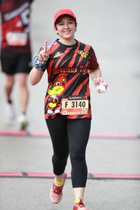 BIB: 3140
                            <button type="button" onclick="openModal(5560774)" class="btn btn-primary btn-sm float-right btn-popup" data-toggle="modal" data-target=".modal-high-quality">
                        <i class="fas fa-shopping-cart"></i> Add to Cart
                    </button>
                                            <button type="button" onclick="isThisMe(5560774, true)" class="btn btn-success btn-sm float-right btn-popup btn-isme hidden" data-toggle="tooltip" data-placement="bottom" title="นี่คือรูปของคุณใช่ไหม คลิกที่นี่เพื่อเอาเข้าอัลบั้ม">
                        <i class="fas fa-plus"></i> Add to album
                    </button>
                    <button type="button" onclick="isThisMe(5560774, false)" class="btn btn-warning btn-sm float-right btn-popup btn-isnotme hidden">
                        <i class="fas fa-ban"></i> Remove from album
                    </button>