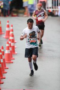 BIB: 1628
                            <button type="button" onclick="openModal(5551607)" class="btn btn-primary btn-sm float-right btn-popup" data-toggle="modal" data-target=".modal-high-quality">
                        <i class="fas fa-shopping-cart"></i> Add to Cart
                    </button>
                                            <button type="button" onclick="isThisMe(5551607, true)" class="btn btn-success btn-sm float-right btn-popup btn-isme hidden" data-toggle="tooltip" data-placement="bottom" title="นี่คือรูปของคุณใช่ไหม คลิกที่นี่เพื่อเอาเข้าอัลบั้ม">
                        <i class="fas fa-plus"></i> Add to album
                    </button>
                    <button type="button" onclick="isThisMe(5551607, false)" class="btn btn-warning btn-sm float-right btn-popup btn-isnotme hidden">
                        <i class="fas fa-ban"></i> Remove from album
                    </button>