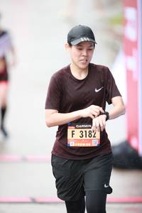 BIB: 3182, 
                            <button type="button" onclick="openModal(5553857)" class="btn btn-primary btn-sm float-right btn-popup" data-toggle="modal" data-target=".modal-high-quality">
                        <i class="fas fa-shopping-cart"></i> Add to Cart
                    </button>
                                            <button type="button" onclick="isThisMe(5553857, true)" class="btn btn-success btn-sm float-right btn-popup btn-isme hidden" data-toggle="tooltip" data-placement="bottom" title="นี่คือรูปของคุณใช่ไหม คลิกที่นี่เพื่อเอาเข้าอัลบั้ม">
                        <i class="fas fa-plus"></i> Add to album
                    </button>
                    <button type="button" onclick="isThisMe(5553857, false)" class="btn btn-warning btn-sm float-right btn-popup btn-isnotme hidden">
                        <i class="fas fa-ban"></i> Remove from album
                    </button>