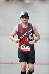 BIB: 1132
                            <button type="button" onclick="openModal(5551572)" class="btn btn-primary btn-sm float-right btn-popup" data-toggle="modal" data-target=".modal-high-quality">
                        <i class="fas fa-shopping-cart"></i> Add to Cart
                    </button>
                                            <button type="button" onclick="isThisMe(5551572, true)" class="btn btn-success btn-sm float-right btn-popup btn-isme hidden" data-toggle="tooltip" data-placement="bottom" title="นี่คือรูปของคุณใช่ไหม คลิกที่นี่เพื่อเอาเข้าอัลบั้ม">
                        <i class="fas fa-plus"></i> Add to album
                    </button>
                    <button type="button" onclick="isThisMe(5551572, false)" class="btn btn-warning btn-sm float-right btn-popup btn-isnotme hidden">
                        <i class="fas fa-ban"></i> Remove from album
                    </button>