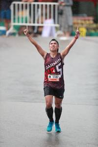 BIB: 1182
                            <button type="button" onclick="openModal(5534987)" class="btn btn-primary btn-sm float-right btn-popup" data-toggle="modal" data-target=".modal-high-quality">
                        <i class="fas fa-shopping-cart"></i> Add to Cart
                    </button>
                                            <button type="button" onclick="isThisMe(5534987, true)" class="btn btn-success btn-sm float-right btn-popup btn-isme hidden" data-toggle="tooltip" data-placement="bottom" title="นี่คือรูปของคุณใช่ไหม คลิกที่นี่เพื่อเอาเข้าอัลบั้ม">
                        <i class="fas fa-plus"></i> Add to album
                    </button>
                    <button type="button" onclick="isThisMe(5534987, false)" class="btn btn-warning btn-sm float-right btn-popup btn-isnotme hidden">
                        <i class="fas fa-ban"></i> Remove from album
                    </button>