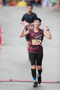 BIB: 3316, 
                            <button type="button" onclick="openModal(5560343)" class="btn btn-primary btn-sm float-right btn-popup" data-toggle="modal" data-target=".modal-high-quality">
                        <i class="fas fa-shopping-cart"></i> Add to Cart
                    </button>
                                            <button type="button" onclick="isThisMe(5560343, true)" class="btn btn-success btn-sm float-right btn-popup btn-isme hidden" data-toggle="tooltip" data-placement="bottom" title="นี่คือรูปของคุณใช่ไหม คลิกที่นี่เพื่อเอาเข้าอัลบั้ม">
                        <i class="fas fa-plus"></i> Add to album
                    </button>
                    <button type="button" onclick="isThisMe(5560343, false)" class="btn btn-warning btn-sm float-right btn-popup btn-isnotme hidden">
                        <i class="fas fa-ban"></i> Remove from album
                    </button>