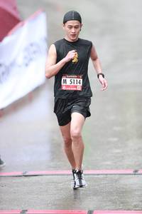 BIB: 5114
                            <button type="button" onclick="openModal(5539702)" class="btn btn-primary btn-sm float-right btn-popup" data-toggle="modal" data-target=".modal-high-quality">
                        <i class="fas fa-shopping-cart"></i> Add to Cart
                    </button>
                                            <button type="button" onclick="isThisMe(5539702, true)" class="btn btn-success btn-sm float-right btn-popup btn-isme hidden" data-toggle="tooltip" data-placement="bottom" title="นี่คือรูปของคุณใช่ไหม คลิกที่นี่เพื่อเอาเข้าอัลบั้ม">
                        <i class="fas fa-plus"></i> Add to album
                    </button>
                    <button type="button" onclick="isThisMe(5539702, false)" class="btn btn-warning btn-sm float-right btn-popup btn-isnotme hidden">
                        <i class="fas fa-ban"></i> Remove from album
                    </button>