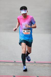 BIB: 1304
                            <button type="button" onclick="openModal(5533421)" class="btn btn-primary btn-sm float-right btn-popup" data-toggle="modal" data-target=".modal-high-quality">
                        <i class="fas fa-shopping-cart"></i> Add to Cart
                    </button>
                                            <button type="button" onclick="isThisMe(5533421, true)" class="btn btn-success btn-sm float-right btn-popup btn-isme hidden" data-toggle="tooltip" data-placement="bottom" title="นี่คือรูปของคุณใช่ไหม คลิกที่นี่เพื่อเอาเข้าอัลบั้ม">
                        <i class="fas fa-plus"></i> Add to album
                    </button>
                    <button type="button" onclick="isThisMe(5533421, false)" class="btn btn-warning btn-sm float-right btn-popup btn-isnotme hidden">
                        <i class="fas fa-ban"></i> Remove from album
                    </button>