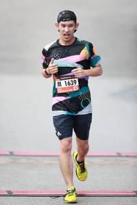 BIB: 1639
                            <button type="button" onclick="openModal(5533511)" class="btn btn-primary btn-sm float-right btn-popup" data-toggle="modal" data-target=".modal-high-quality">
                        <i class="fas fa-shopping-cart"></i> Add to Cart
                    </button>
                                            <button type="button" onclick="isThisMe(5533511, true)" class="btn btn-success btn-sm float-right btn-popup btn-isme hidden" data-toggle="tooltip" data-placement="bottom" title="นี่คือรูปของคุณใช่ไหม คลิกที่นี่เพื่อเอาเข้าอัลบั้ม">
                        <i class="fas fa-plus"></i> Add to album
                    </button>
                    <button type="button" onclick="isThisMe(5533511, false)" class="btn btn-warning btn-sm float-right btn-popup btn-isnotme hidden">
                        <i class="fas fa-ban"></i> Remove from album
                    </button>