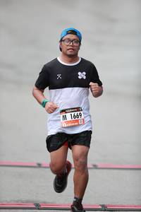 BIB: 1669
                            <button type="button" onclick="openModal(5553883)" class="btn btn-primary btn-sm float-right btn-popup" data-toggle="modal" data-target=".modal-high-quality">
                        <i class="fas fa-shopping-cart"></i> Add to Cart
                    </button>
                                            <button type="button" onclick="isThisMe(5553883, true)" class="btn btn-success btn-sm float-right btn-popup btn-isme hidden" data-toggle="tooltip" data-placement="bottom" title="นี่คือรูปของคุณใช่ไหม คลิกที่นี่เพื่อเอาเข้าอัลบั้ม">
                        <i class="fas fa-plus"></i> Add to album
                    </button>
                    <button type="button" onclick="isThisMe(5553883, false)" class="btn btn-warning btn-sm float-right btn-popup btn-isnotme hidden">
                        <i class="fas fa-ban"></i> Remove from album
                    </button>