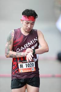 BIB: 1020
                            <button type="button" onclick="openModal(5534406)" class="btn btn-primary btn-sm float-right btn-popup" data-toggle="modal" data-target=".modal-high-quality">
                        <i class="fas fa-shopping-cart"></i> Add to Cart
                    </button>
                                            <button type="button" onclick="isThisMe(5534406, true)" class="btn btn-success btn-sm float-right btn-popup btn-isme hidden" data-toggle="tooltip" data-placement="bottom" title="นี่คือรูปของคุณใช่ไหม คลิกที่นี่เพื่อเอาเข้าอัลบั้ม">
                        <i class="fas fa-plus"></i> Add to album
                    </button>
                    <button type="button" onclick="isThisMe(5534406, false)" class="btn btn-warning btn-sm float-right btn-popup btn-isnotme hidden">
                        <i class="fas fa-ban"></i> Remove from album
                    </button>