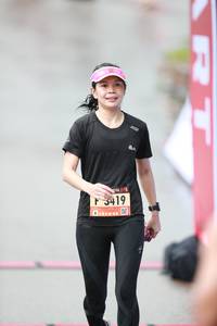 BIB: 3419
                            <button type="button" onclick="openModal(5549990)" class="btn btn-primary btn-sm float-right btn-popup" data-toggle="modal" data-target=".modal-high-quality">
                        <i class="fas fa-shopping-cart"></i> Add to Cart
                    </button>
                                            <button type="button" onclick="isThisMe(5549990, true)" class="btn btn-success btn-sm float-right btn-popup btn-isme hidden" data-toggle="tooltip" data-placement="bottom" title="นี่คือรูปของคุณใช่ไหม คลิกที่นี่เพื่อเอาเข้าอัลบั้ม">
                        <i class="fas fa-plus"></i> Add to album
                    </button>
                    <button type="button" onclick="isThisMe(5549990, false)" class="btn btn-warning btn-sm float-right btn-popup btn-isnotme hidden">
                        <i class="fas fa-ban"></i> Remove from album
                    </button>