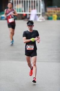 BIB: 1037
                            <button type="button" onclick="openModal(5534478)" class="btn btn-primary btn-sm float-right btn-popup" data-toggle="modal" data-target=".modal-high-quality">
                        <i class="fas fa-shopping-cart"></i> Add to Cart
                    </button>
                                            <button type="button" onclick="isThisMe(5534478, true)" class="btn btn-success btn-sm float-right btn-popup btn-isme hidden" data-toggle="tooltip" data-placement="bottom" title="นี่คือรูปของคุณใช่ไหม คลิกที่นี่เพื่อเอาเข้าอัลบั้ม">
                        <i class="fas fa-plus"></i> Add to album
                    </button>
                    <button type="button" onclick="isThisMe(5534478, false)" class="btn btn-warning btn-sm float-right btn-popup btn-isnotme hidden">
                        <i class="fas fa-ban"></i> Remove from album
                    </button>