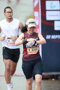 BIB: 3389
                            <button type="button" onclick="openModal(5555458)" class="btn btn-primary btn-sm float-right btn-popup" data-toggle="modal" data-target=".modal-high-quality">
                        <i class="fas fa-shopping-cart"></i> Add to Cart
                    </button>
                                            <button type="button" onclick="isThisMe(5555458, true)" class="btn btn-success btn-sm float-right btn-popup btn-isme hidden" data-toggle="tooltip" data-placement="bottom" title="นี่คือรูปของคุณใช่ไหม คลิกที่นี่เพื่อเอาเข้าอัลบั้ม">
                        <i class="fas fa-plus"></i> Add to album
                    </button>
                    <button type="button" onclick="isThisMe(5555458, false)" class="btn btn-warning btn-sm float-right btn-popup btn-isnotme hidden">
                        <i class="fas fa-ban"></i> Remove from album
                    </button>