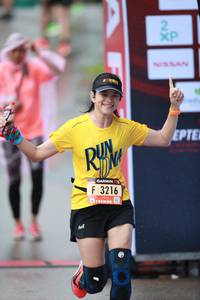 BIB: 3216, 
                            <button type="button" onclick="openModal(5549588)" class="btn btn-primary btn-sm float-right btn-popup" data-toggle="modal" data-target=".modal-high-quality">
                        <i class="fas fa-shopping-cart"></i> Add to Cart
                    </button>
                                            <button type="button" onclick="isThisMe(5549588, true)" class="btn btn-success btn-sm float-right btn-popup btn-isme hidden" data-toggle="tooltip" data-placement="bottom" title="นี่คือรูปของคุณใช่ไหม คลิกที่นี่เพื่อเอาเข้าอัลบั้ม">
                        <i class="fas fa-plus"></i> Add to album
                    </button>
                    <button type="button" onclick="isThisMe(5549588, false)" class="btn btn-warning btn-sm float-right btn-popup btn-isnotme hidden">
                        <i class="fas fa-ban"></i> Remove from album
                    </button>