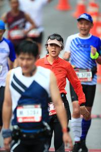 BIB: 5730
                            <button type="button" onclick="openModal(5546052)" class="btn btn-primary btn-sm float-right btn-popup" data-toggle="modal" data-target=".modal-high-quality">
                        <i class="fas fa-shopping-cart"></i> Add to Cart
                    </button>
                                            <button type="button" onclick="isThisMe(5546052, true)" class="btn btn-success btn-sm float-right btn-popup btn-isme hidden" data-toggle="tooltip" data-placement="bottom" title="นี่คือรูปของคุณใช่ไหม คลิกที่นี่เพื่อเอาเข้าอัลบั้ม">
                        <i class="fas fa-plus"></i> Add to album
                    </button>
                    <button type="button" onclick="isThisMe(5546052, false)" class="btn btn-warning btn-sm float-right btn-popup btn-isnotme hidden">
                        <i class="fas fa-ban"></i> Remove from album
                    </button>