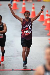 BIB: 996, 5690
                            <button type="button" onclick="openModal(5538690)" class="btn btn-primary btn-sm float-right btn-popup" data-toggle="modal" data-target=".modal-high-quality">
                        <i class="fas fa-shopping-cart"></i> Add to Cart
                    </button>
                                            <button type="button" onclick="isThisMe(5538690, true)" class="btn btn-success btn-sm float-right btn-popup btn-isme hidden" data-toggle="tooltip" data-placement="bottom" title="นี่คือรูปของคุณใช่ไหม คลิกที่นี่เพื่อเอาเข้าอัลบั้ม">
                        <i class="fas fa-plus"></i> Add to album
                    </button>
                    <button type="button" onclick="isThisMe(5538690, false)" class="btn btn-warning btn-sm float-right btn-popup btn-isnotme hidden">
                        <i class="fas fa-ban"></i> Remove from album
                    </button>