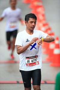 BIB: 6197
                            <button type="button" onclick="openModal(5537506)" class="btn btn-primary btn-sm float-right btn-popup" data-toggle="modal" data-target=".modal-high-quality">
                        <i class="fas fa-shopping-cart"></i> Add to Cart
                    </button>
                                            <button type="button" onclick="isThisMe(5537506, true)" class="btn btn-success btn-sm float-right btn-popup btn-isme hidden" data-toggle="tooltip" data-placement="bottom" title="นี่คือรูปของคุณใช่ไหม คลิกที่นี่เพื่อเอาเข้าอัลบั้ม">
                        <i class="fas fa-plus"></i> Add to album
                    </button>
                    <button type="button" onclick="isThisMe(5537506, false)" class="btn btn-warning btn-sm float-right btn-popup btn-isnotme hidden">
                        <i class="fas fa-ban"></i> Remove from album
                    </button>