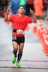 BIB: 6208
                            <button type="button" onclick="openModal(5532682)" class="btn btn-primary btn-sm float-right btn-popup" data-toggle="modal" data-target=".modal-high-quality">
                        <i class="fas fa-shopping-cart"></i> Add to Cart
                    </button>
                                            <button type="button" onclick="isThisMe(5532682, true)" class="btn btn-success btn-sm float-right btn-popup btn-isme hidden" data-toggle="tooltip" data-placement="bottom" title="นี่คือรูปของคุณใช่ไหม คลิกที่นี่เพื่อเอาเข้าอัลบั้ม">
                        <i class="fas fa-plus"></i> Add to album
                    </button>
                    <button type="button" onclick="isThisMe(5532682, false)" class="btn btn-warning btn-sm float-right btn-popup btn-isnotme hidden">
                        <i class="fas fa-ban"></i> Remove from album
                    </button>