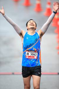 BIB: 5063
                            <button type="button" onclick="openModal(5533804)" class="btn btn-primary btn-sm float-right btn-popup" data-toggle="modal" data-target=".modal-high-quality">
                        <i class="fas fa-shopping-cart"></i> Add to Cart
                    </button>
                                            <button type="button" onclick="isThisMe(5533804, true)" class="btn btn-success btn-sm float-right btn-popup btn-isme hidden" data-toggle="tooltip" data-placement="bottom" title="นี่คือรูปของคุณใช่ไหม คลิกที่นี่เพื่อเอาเข้าอัลบั้ม">
                        <i class="fas fa-plus"></i> Add to album
                    </button>
                    <button type="button" onclick="isThisMe(5533804, false)" class="btn btn-warning btn-sm float-right btn-popup btn-isnotme hidden">
                        <i class="fas fa-ban"></i> Remove from album
                    </button>