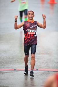 BIB: 6160
                            <button type="button" onclick="openModal(5530543)" class="btn btn-primary btn-sm float-right btn-popup" data-toggle="modal" data-target=".modal-high-quality">
                        <i class="fas fa-shopping-cart"></i> Add to Cart
                    </button>
                                            <button type="button" onclick="isThisMe(5530543, true)" class="btn btn-success btn-sm float-right btn-popup btn-isme hidden" data-toggle="tooltip" data-placement="bottom" title="นี่คือรูปของคุณใช่ไหม คลิกที่นี่เพื่อเอาเข้าอัลบั้ม">
                        <i class="fas fa-plus"></i> Add to album
                    </button>
                    <button type="button" onclick="isThisMe(5530543, false)" class="btn btn-warning btn-sm float-right btn-popup btn-isnotme hidden">
                        <i class="fas fa-ban"></i> Remove from album
                    </button>