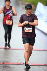 BIB: 1666
                            <button type="button" onclick="openModal(5532778)" class="btn btn-primary btn-sm float-right btn-popup" data-toggle="modal" data-target=".modal-high-quality">
                        <i class="fas fa-shopping-cart"></i> Add to Cart
                    </button>
                                            <button type="button" onclick="isThisMe(5532778, true)" class="btn btn-success btn-sm float-right btn-popup btn-isme hidden" data-toggle="tooltip" data-placement="bottom" title="นี่คือรูปของคุณใช่ไหม คลิกที่นี่เพื่อเอาเข้าอัลบั้ม">
                        <i class="fas fa-plus"></i> Add to album
                    </button>
                    <button type="button" onclick="isThisMe(5532778, false)" class="btn btn-warning btn-sm float-right btn-popup btn-isnotme hidden">
                        <i class="fas fa-ban"></i> Remove from album
                    </button>