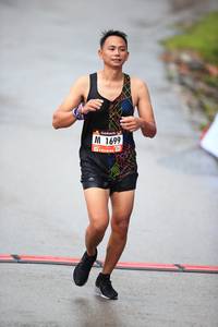 BIB: 1699
                            <button type="button" onclick="openModal(5534205)" class="btn btn-primary btn-sm float-right btn-popup" data-toggle="modal" data-target=".modal-high-quality">
                        <i class="fas fa-shopping-cart"></i> Add to Cart
                    </button>
                                            <button type="button" onclick="isThisMe(5534205, true)" class="btn btn-success btn-sm float-right btn-popup btn-isme hidden" data-toggle="tooltip" data-placement="bottom" title="นี่คือรูปของคุณใช่ไหม คลิกที่นี่เพื่อเอาเข้าอัลบั้ม">
                        <i class="fas fa-plus"></i> Add to album
                    </button>
                    <button type="button" onclick="isThisMe(5534205, false)" class="btn btn-warning btn-sm float-right btn-popup btn-isnotme hidden">
                        <i class="fas fa-ban"></i> Remove from album
                    </button>