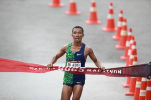 BIB: 6201
                            <button type="button" onclick="openModal(5528199)" class="btn btn-primary btn-sm float-right btn-popup" data-toggle="modal" data-target=".modal-high-quality">
                        <i class="fas fa-shopping-cart"></i> Add to Cart
                    </button>
                                            <button type="button" onclick="isThisMe(5528199, true)" class="btn btn-success btn-sm float-right btn-popup btn-isme hidden" data-toggle="tooltip" data-placement="bottom" title="นี่คือรูปของคุณใช่ไหม คลิกที่นี่เพื่อเอาเข้าอัลบั้ม">
                        <i class="fas fa-plus"></i> Add to album
                    </button>
                    <button type="button" onclick="isThisMe(5528199, false)" class="btn btn-warning btn-sm float-right btn-popup btn-isnotme hidden">
                        <i class="fas fa-ban"></i> Remove from album
                    </button>