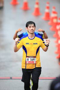 BIB: 5691
                            <button type="button" onclick="openModal(5533593)" class="btn btn-primary btn-sm float-right btn-popup" data-toggle="modal" data-target=".modal-high-quality">
                        <i class="fas fa-shopping-cart"></i> Add to Cart
                    </button>
                                            <button type="button" onclick="isThisMe(5533593, true)" class="btn btn-success btn-sm float-right btn-popup btn-isme hidden" data-toggle="tooltip" data-placement="bottom" title="นี่คือรูปของคุณใช่ไหม คลิกที่นี่เพื่อเอาเข้าอัลบั้ม">
                        <i class="fas fa-plus"></i> Add to album
                    </button>
                    <button type="button" onclick="isThisMe(5533593, false)" class="btn btn-warning btn-sm float-right btn-popup btn-isnotme hidden">
                        <i class="fas fa-ban"></i> Remove from album
                    </button>