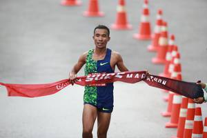 BIB: 
                            <button type="button" onclick="openModal(5528210)" class="btn btn-primary btn-sm float-right btn-popup" data-toggle="modal" data-target=".modal-high-quality">
                        <i class="fas fa-shopping-cart"></i> Add to Cart
                    </button>
                                            <button type="button" onclick="isThisMe(5528210, true)" class="btn btn-success btn-sm float-right btn-popup btn-isme hidden" data-toggle="tooltip" data-placement="bottom" title="นี่คือรูปของคุณใช่ไหม คลิกที่นี่เพื่อเอาเข้าอัลบั้ม">
                        <i class="fas fa-plus"></i> Add to album
                    </button>
                    <button type="button" onclick="isThisMe(5528210, false)" class="btn btn-warning btn-sm float-right btn-popup btn-isnotme hidden">
                        <i class="fas fa-ban"></i> Remove from album
                    </button>