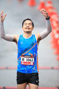 BIB: 5063
                            <button type="button" onclick="openModal(5533823)" class="btn btn-primary btn-sm float-right btn-popup" data-toggle="modal" data-target=".modal-high-quality">
                        <i class="fas fa-shopping-cart"></i> Add to Cart
                    </button>
                                            <button type="button" onclick="isThisMe(5533823, true)" class="btn btn-success btn-sm float-right btn-popup btn-isme hidden" data-toggle="tooltip" data-placement="bottom" title="นี่คือรูปของคุณใช่ไหม คลิกที่นี่เพื่อเอาเข้าอัลบั้ม">
                        <i class="fas fa-plus"></i> Add to album
                    </button>
                    <button type="button" onclick="isThisMe(5533823, false)" class="btn btn-warning btn-sm float-right btn-popup btn-isnotme hidden">
                        <i class="fas fa-ban"></i> Remove from album
                    </button>