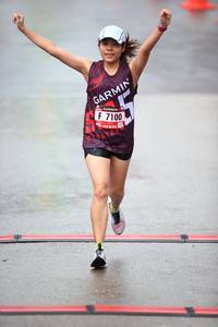 BIB: 7100
                            <button type="button" onclick="openModal(5534289)" class="btn btn-primary btn-sm float-right btn-popup" data-toggle="modal" data-target=".modal-high-quality">
                        <i class="fas fa-shopping-cart"></i> Add to Cart
                    </button>
                                            <button type="button" onclick="isThisMe(5534289, true)" class="btn btn-success btn-sm float-right btn-popup btn-isme hidden" data-toggle="tooltip" data-placement="bottom" title="นี่คือรูปของคุณใช่ไหม คลิกที่นี่เพื่อเอาเข้าอัลบั้ม">
                        <i class="fas fa-plus"></i> Add to album
                    </button>
                    <button type="button" onclick="isThisMe(5534289, false)" class="btn btn-warning btn-sm float-right btn-popup btn-isnotme hidden">
                        <i class="fas fa-ban"></i> Remove from album
                    </button>