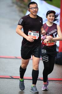 BIB: 1075, 320
                            <button type="button" onclick="openModal(5534789)" class="btn btn-primary btn-sm float-right btn-popup" data-toggle="modal" data-target=".modal-high-quality">
                        <i class="fas fa-shopping-cart"></i> Add to Cart
                    </button>
                                            <button type="button" onclick="isThisMe(5534789, true)" class="btn btn-success btn-sm float-right btn-popup btn-isme hidden" data-toggle="tooltip" data-placement="bottom" title="นี่คือรูปของคุณใช่ไหม คลิกที่นี่เพื่อเอาเข้าอัลบั้ม">
                        <i class="fas fa-plus"></i> Add to album
                    </button>
                    <button type="button" onclick="isThisMe(5534789, false)" class="btn btn-warning btn-sm float-right btn-popup btn-isnotme hidden">
                        <i class="fas fa-ban"></i> Remove from album
                    </button>