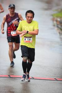 BIB: 1381
                            <button type="button" onclick="openModal(5530515)" class="btn btn-primary btn-sm float-right btn-popup" data-toggle="modal" data-target=".modal-high-quality">
                        <i class="fas fa-shopping-cart"></i> Add to Cart
                    </button>
                                            <button type="button" onclick="isThisMe(5530515, true)" class="btn btn-success btn-sm float-right btn-popup btn-isme hidden" data-toggle="tooltip" data-placement="bottom" title="นี่คือรูปของคุณใช่ไหม คลิกที่นี่เพื่อเอาเข้าอัลบั้ม">
                        <i class="fas fa-plus"></i> Add to album
                    </button>
                    <button type="button" onclick="isThisMe(5530515, false)" class="btn btn-warning btn-sm float-right btn-popup btn-isnotme hidden">
                        <i class="fas fa-ban"></i> Remove from album
                    </button>